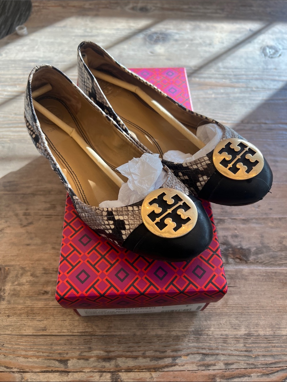 Tory Burch Black & Beige Snake-Print Logo Cap-Toe Flats
